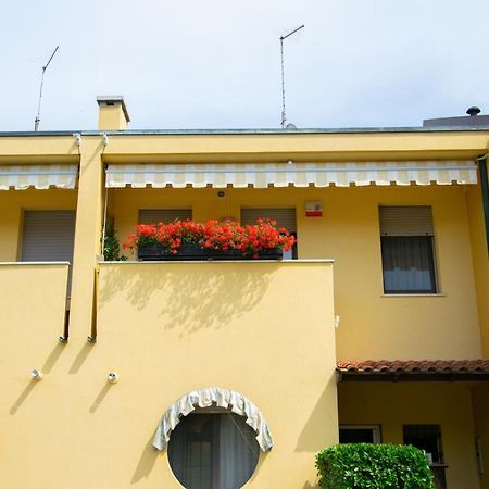 B&B Il Glicine Fiorito Венеция-Лидо Экстерьер фото