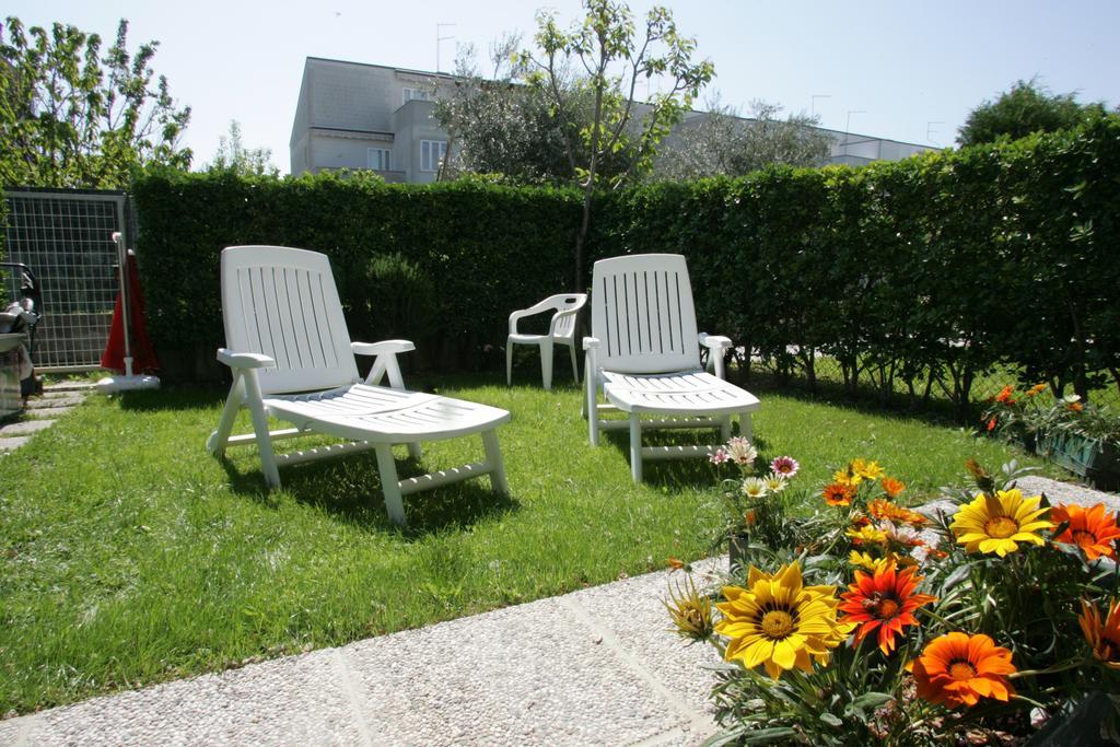 B&B Il Glicine Fiorito Венеция-Лидо Экстерьер фото