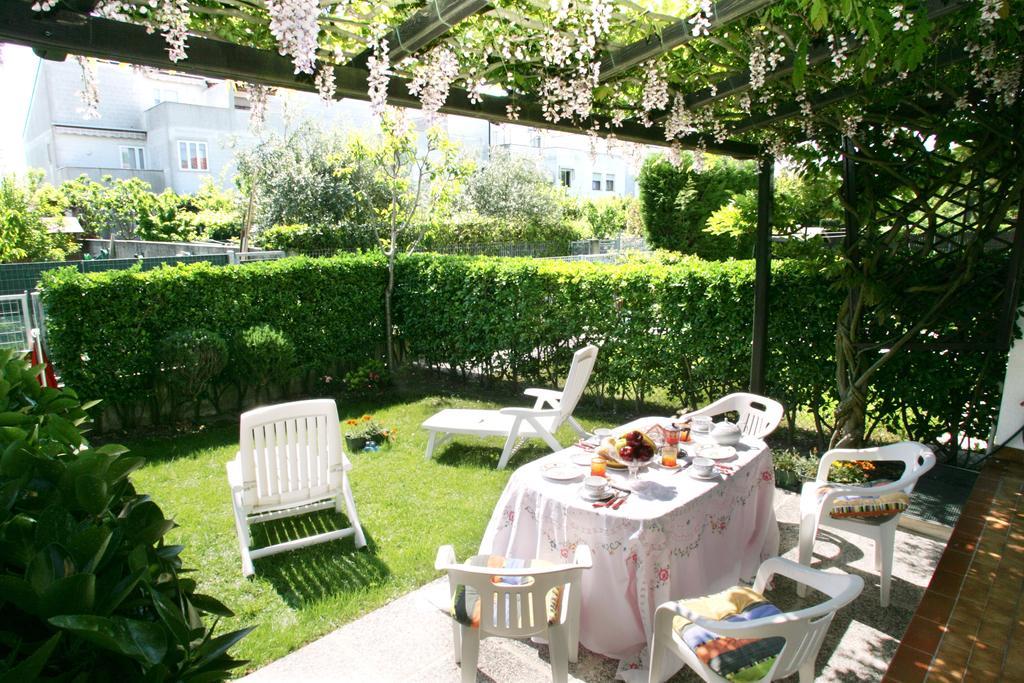 B&B Il Glicine Fiorito Венеция-Лидо Экстерьер фото