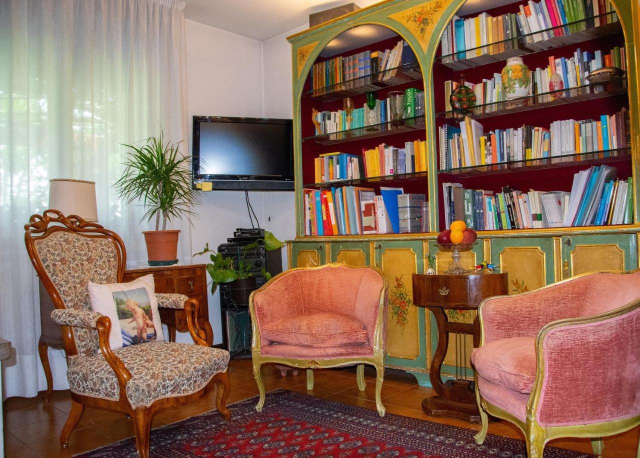 B&B Il Glicine Fiorito Венеция-Лидо Экстерьер фото